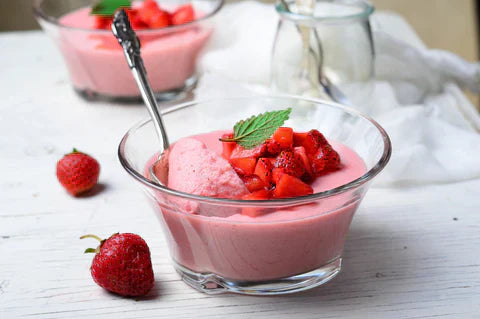 Frosty strawberry dream