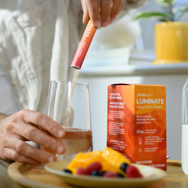Juice Plus+ Luminate Berry + Mango