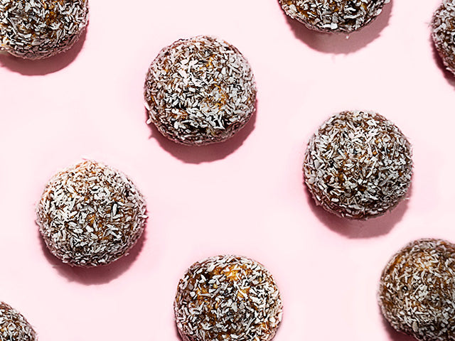 Chocolate Complete Protein Balls