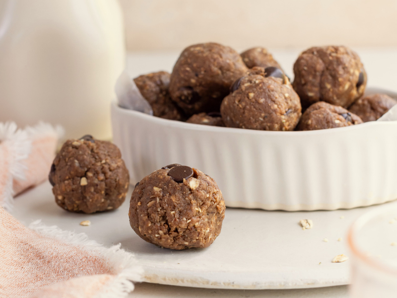 Pecan Chocolate Energy Balls  
